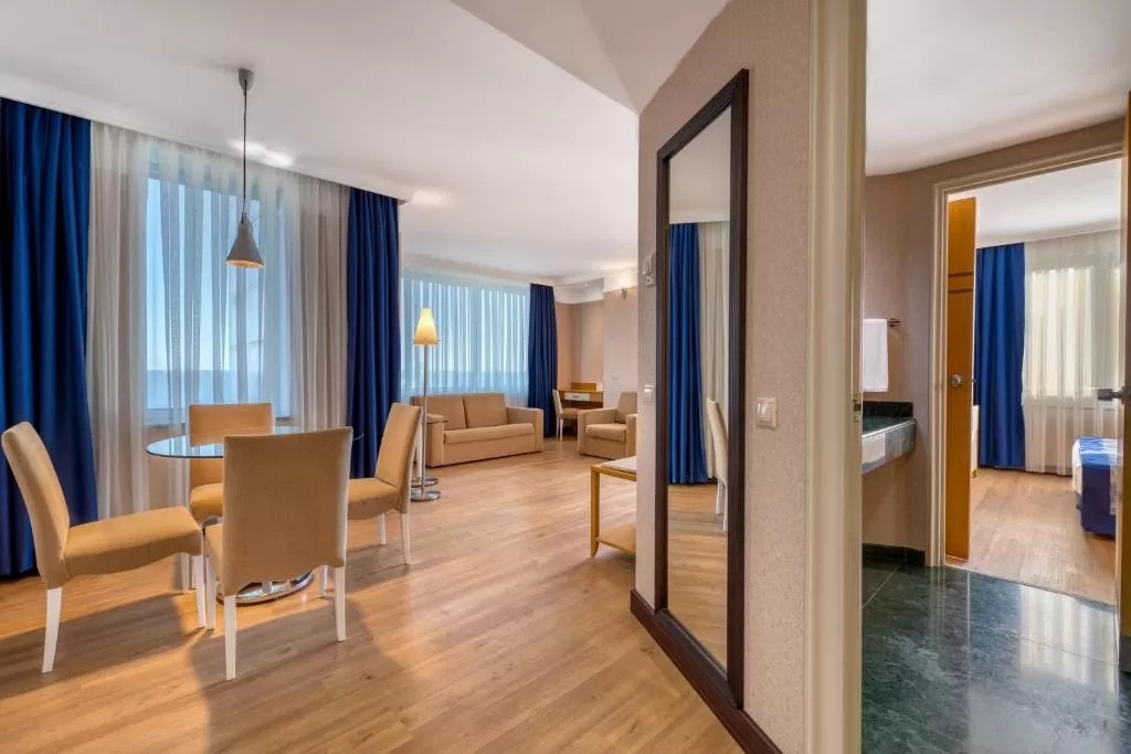 Porto Bello Hotel Resort